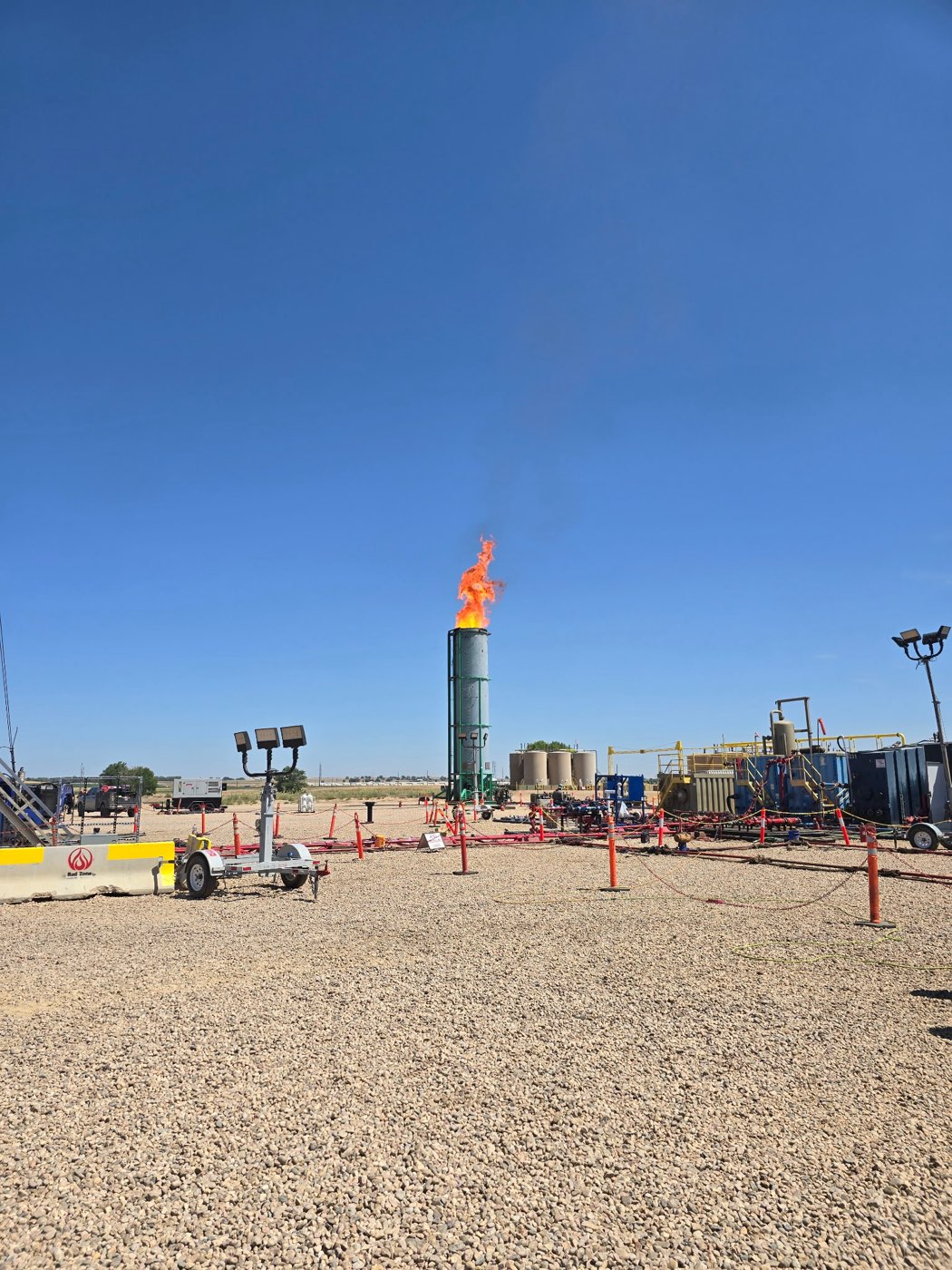 Flare burning during flowback and well testing
